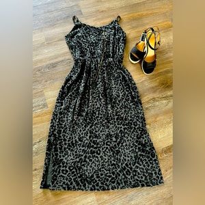 Old Navy midi dress black/grey Leopard print L